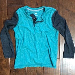 Bundle of 5 BOYS L/S shirts Sz S (6-7).